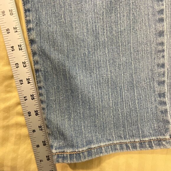 Y2K Levis 550 Jeans Womens 34x29 Vtg Relaxed Tapered Retro Blue Med Wash Mom - Picture 5 of 7